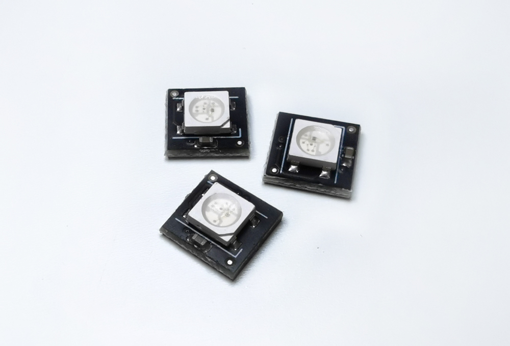 3x Smart RGB micro Platine 9x9mm mit 1x WS2812B LED